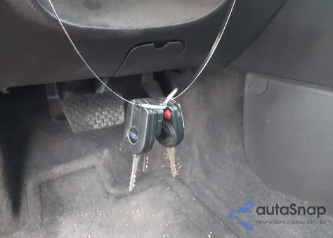 2010 Ford Fusion Se z USA, uszkodzony, nr VIN 3FAHP0HA2AR326983